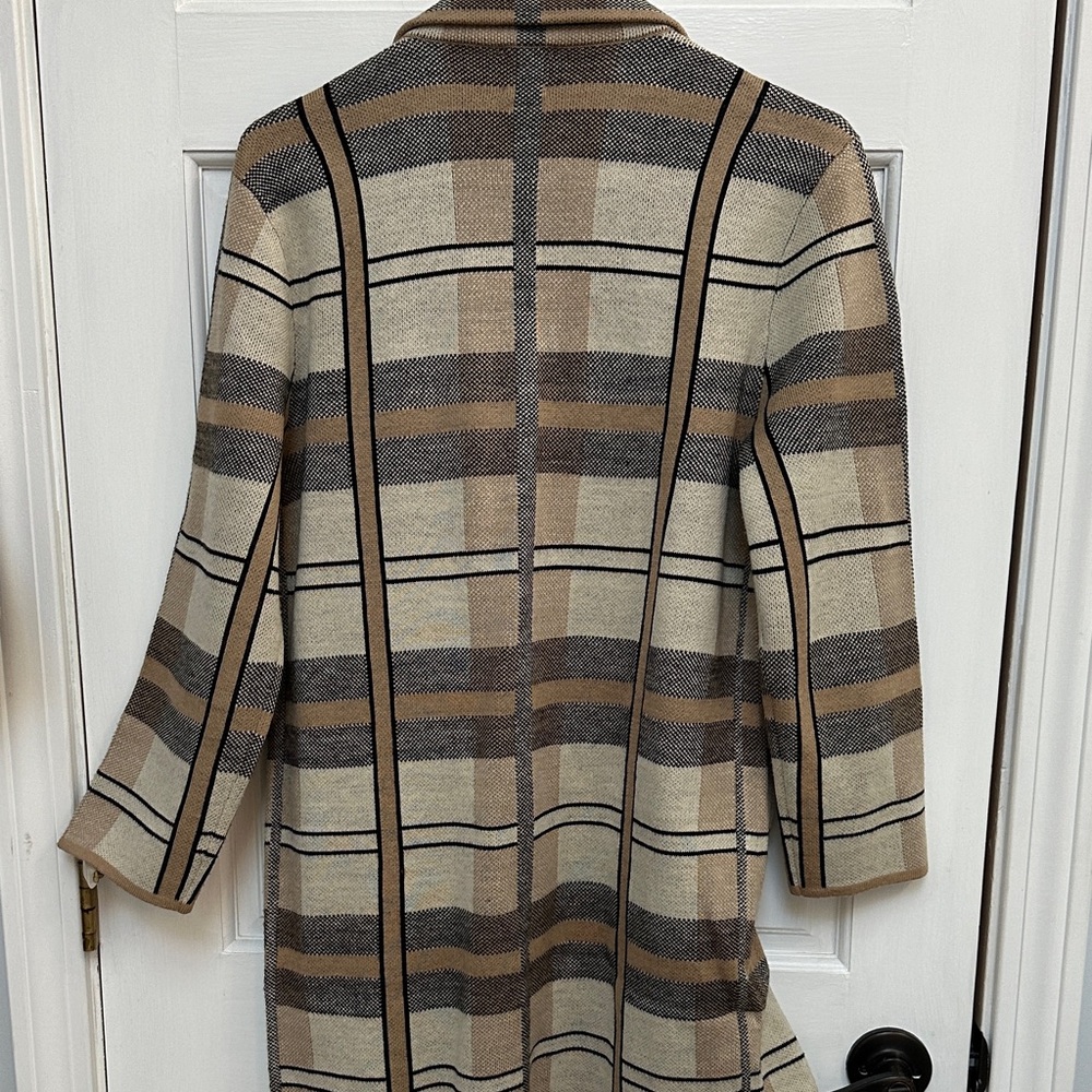 Anne Klein Long Stylish Plaid Sweater with Gold Buttons - Picture 5 of 5